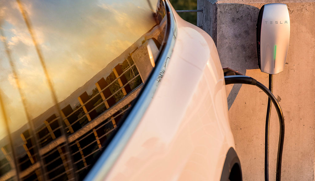 Tesla-Ladestation-Melia-Hotel