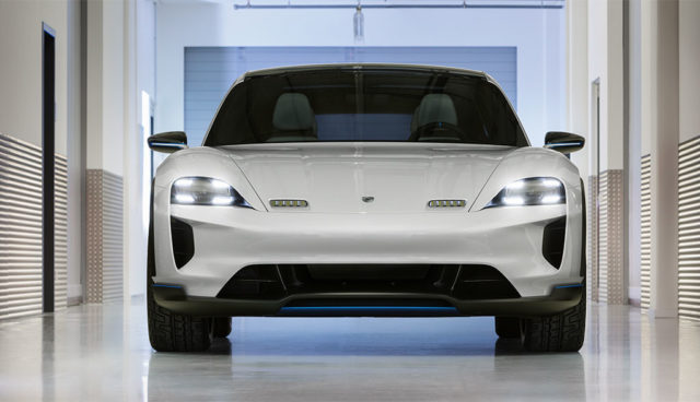 Porsche-Mission-E-Cross-Turismo-Elektroauto-5