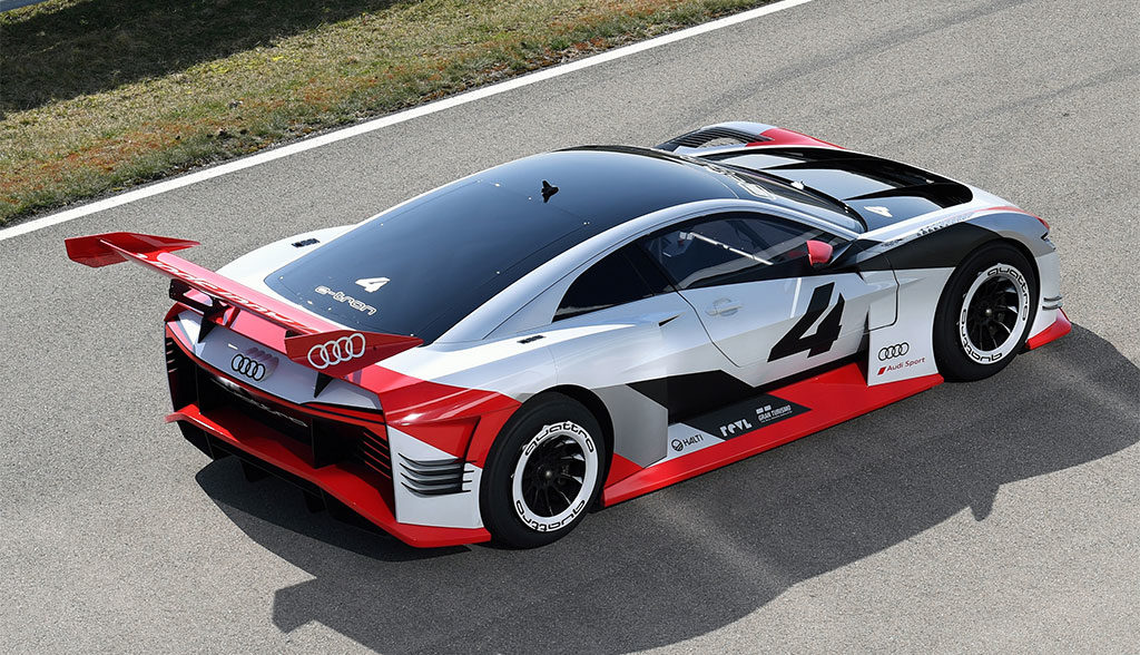 Audi-Elektroauto-e-tron-Vision-Gran-Turismo-10