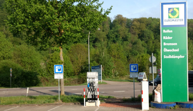Euromaster-Elektroauto-Schnellladenetz