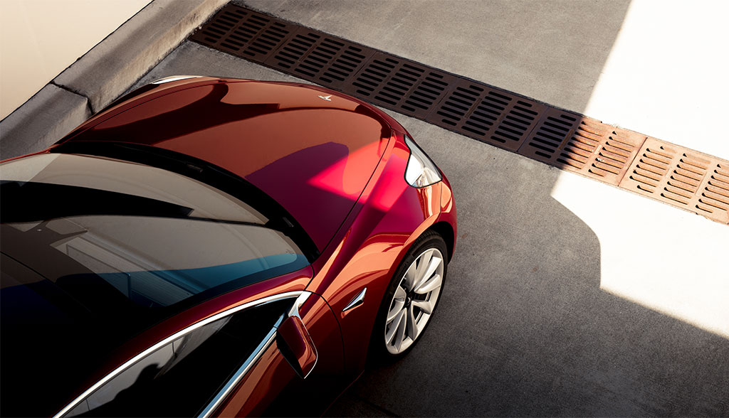 Tesla Verteidigt Verarbeitungsqualitat Des Model 3 Ecomento De