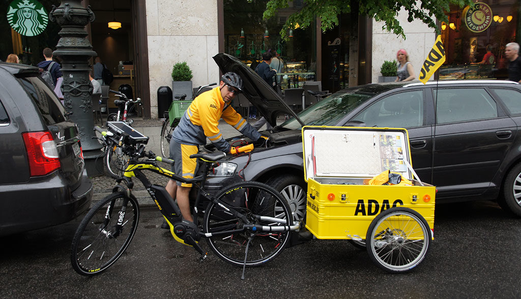 Pannenhilfe-mit-E-Bikes–ADAC-zieht-positives-Fazit