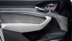 Audi-e-tron-Interiror-11