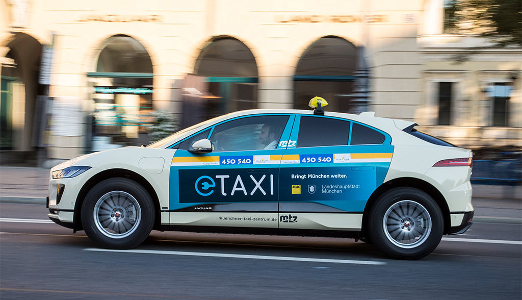 Jaguar-I-Pace-Elektroauto-Taxi-Muenchen