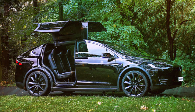 Blacklane-Tesla-Elektroauto