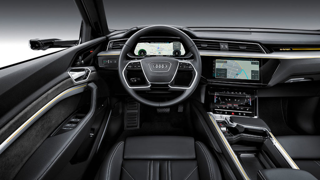 Audi-e-tron-2018-9
