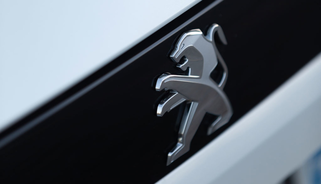 Peugeot-Elektroauto-