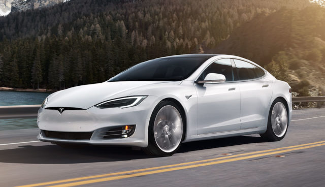 Tesla-Model-S-Standard-Reichweite-3-2019