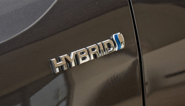 Toyota-Suzuki-Hybrid