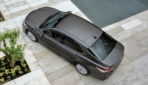 Toyota-Camry-2019-11