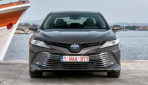 Toyota-Camry-2019-7