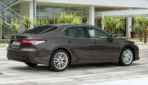Toyota-Camry-2019-9