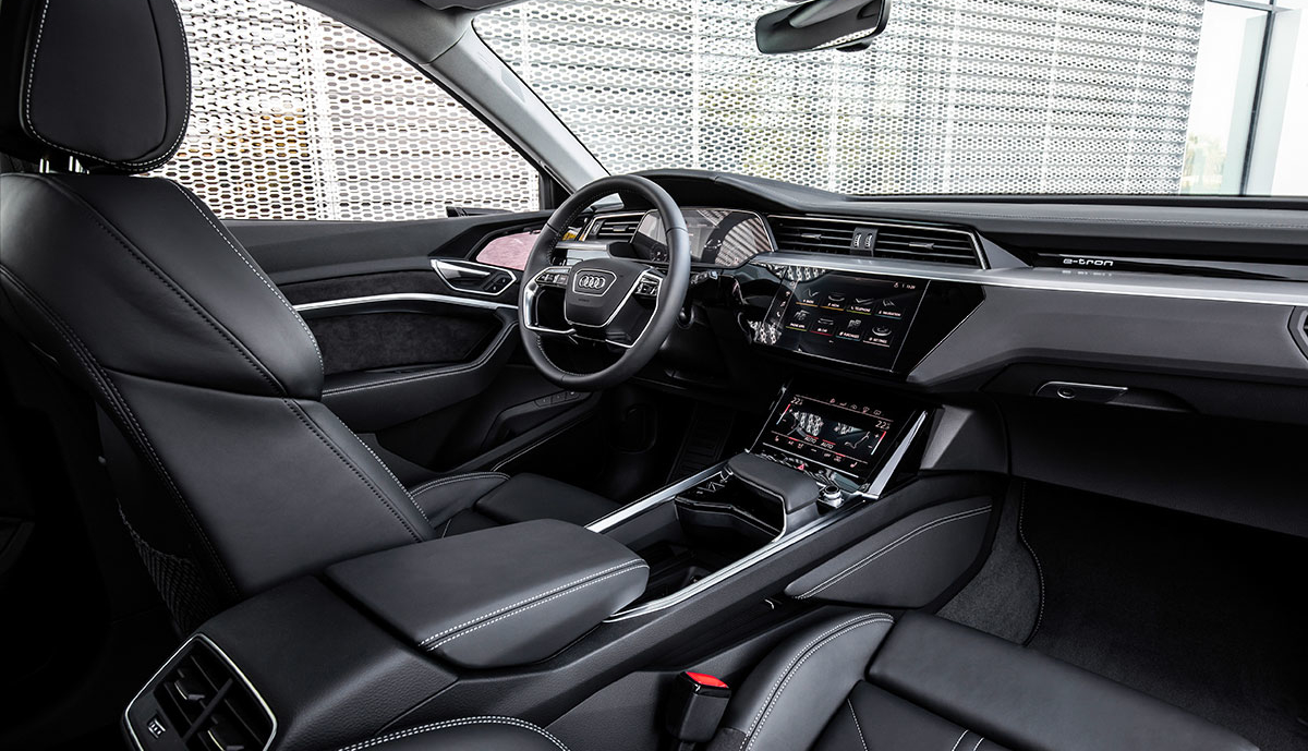 Audi-e-tron-2019-13