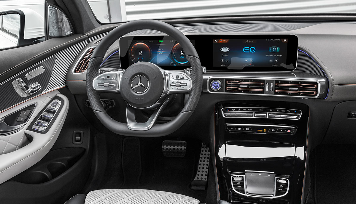 Mercedes-Benz-EQC-2019-1