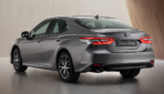 Toyota-Camry-Hybrid-2021--2021-2