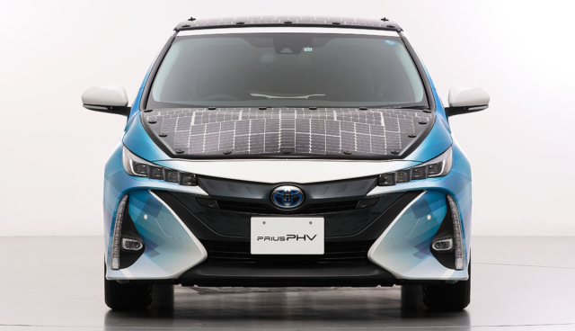 Toyota-Prius-Solardach-2