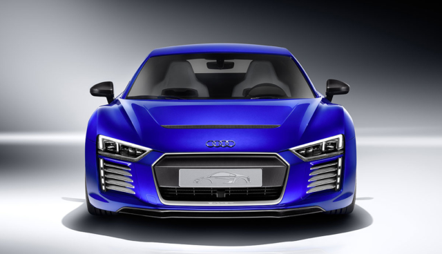 Audi-RS-e-tron-R8