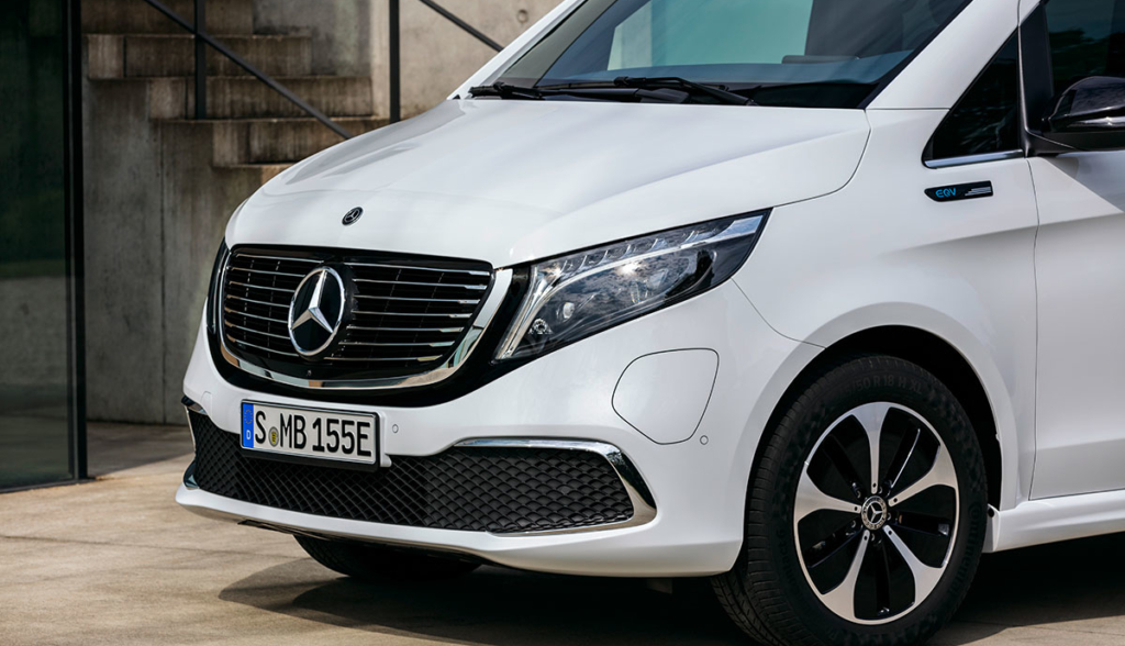 Mercedes-EQV-2019–9
