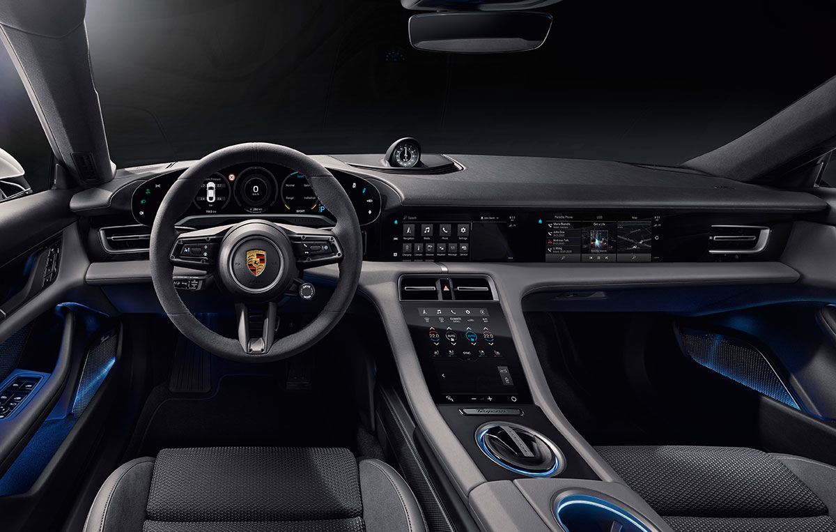 Porsche-Taycan-Cockpit-2019-3