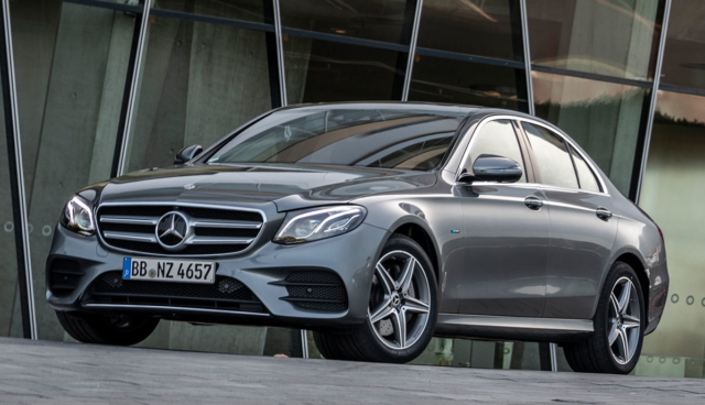 Mercedes-E-300-e-2019-3