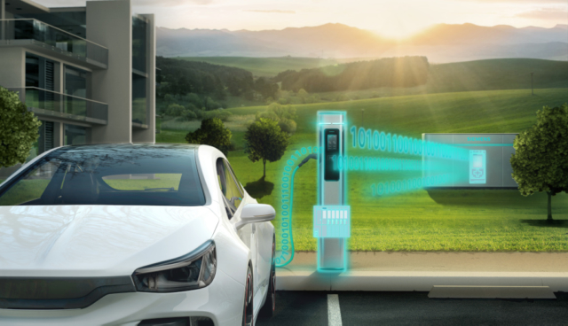 Zentraler Ladeschrank mit SIMATIC ECC Controller Siemens E-Technik steuert mehrere dezentrale Ladepunkte