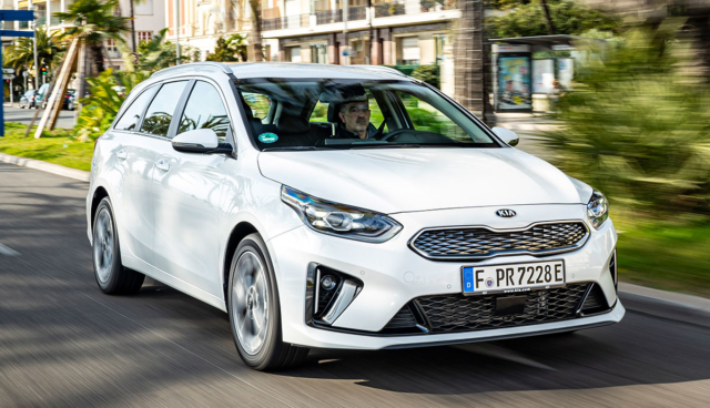 Kia-Ceed-Sportswagon-Plug-in-Hybrid-2020-5