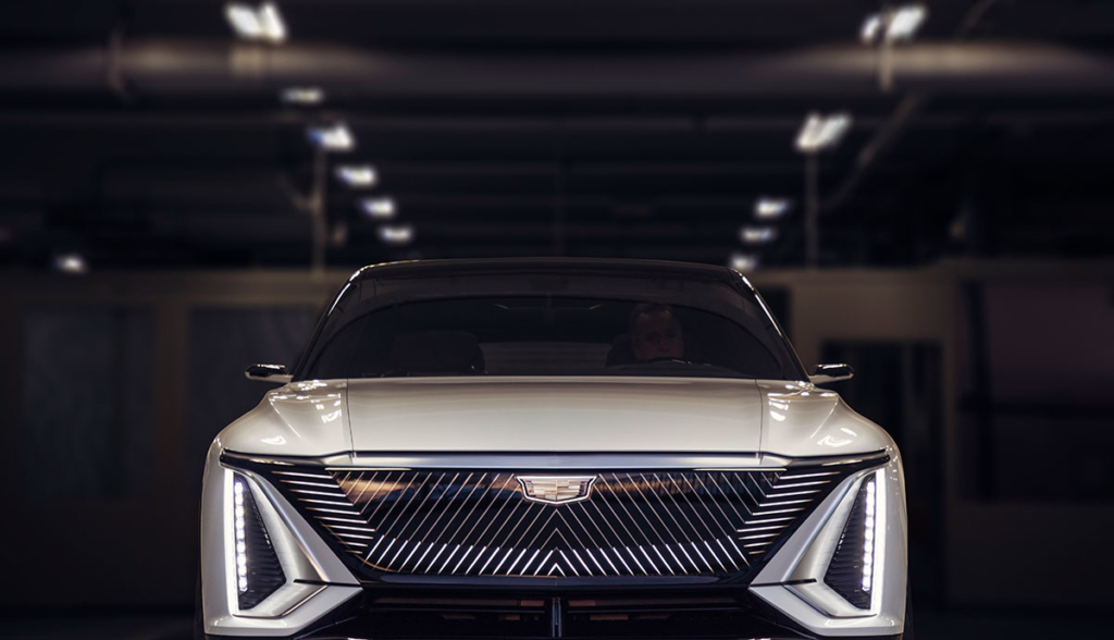 Cadillac-Lyriq-2020-5
