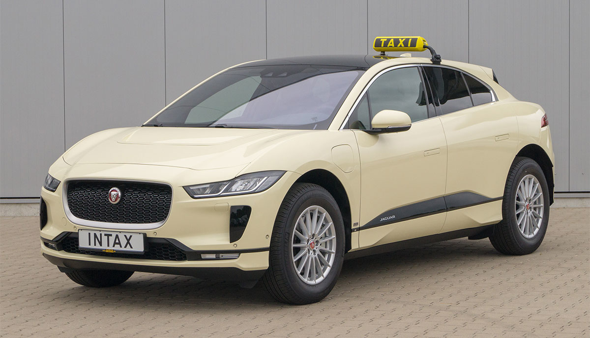Jaguar-I-Pace-Taxi-2020