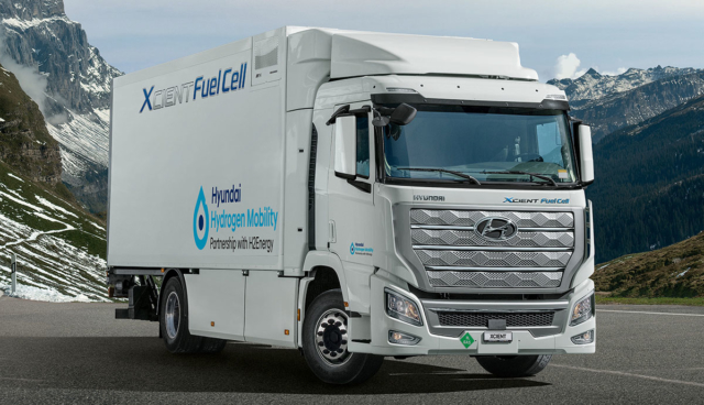 hyundai-delivery-xcient-fuel-cell-trucks-01