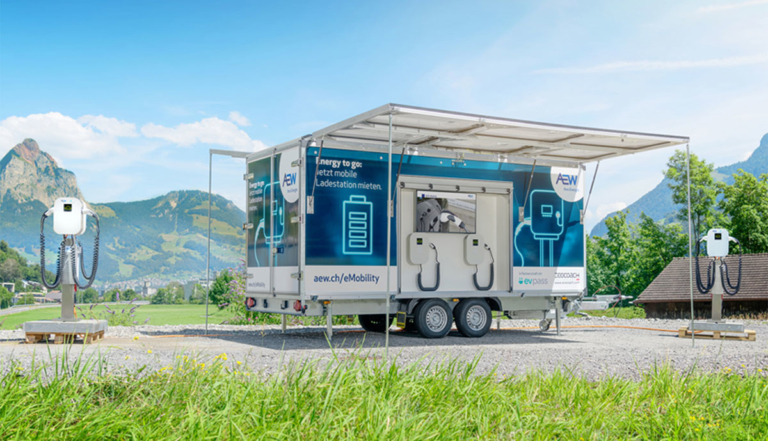 AEW Energie stellt mobile E-Auto-Ladestation vor - ecomento.de