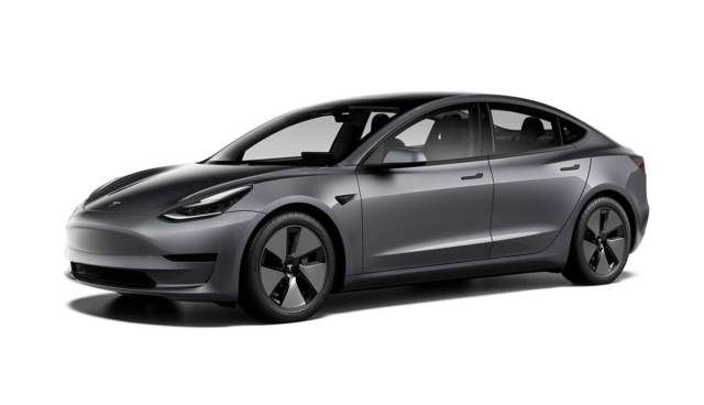 Tesla-Model-3-Midnight-Silver-Metallic-2021