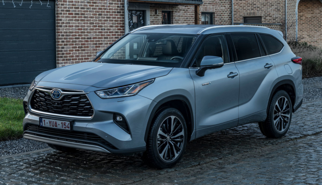 Toyota-Highlander-Hybrid-2021-2