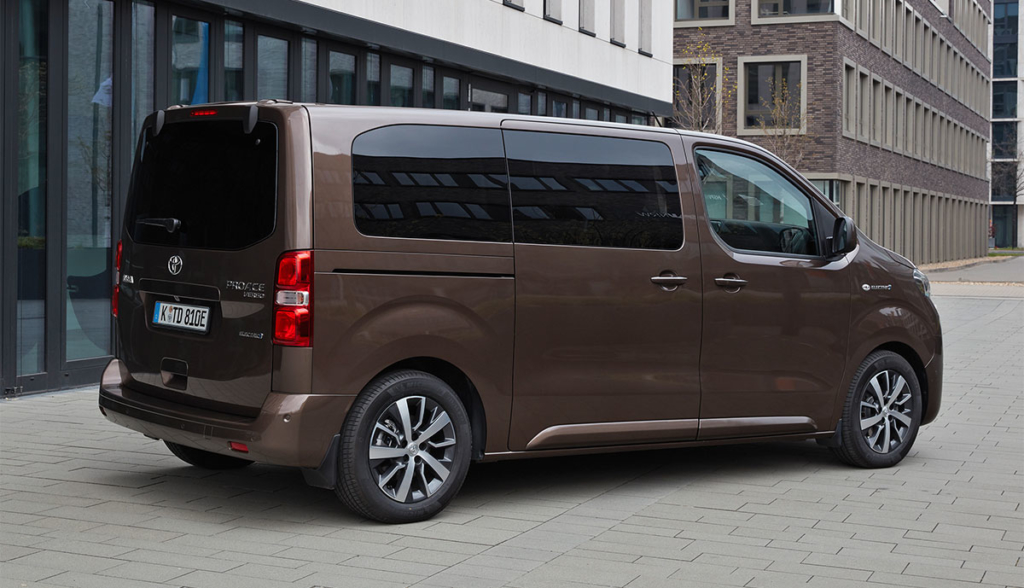 Toyota proace verso electric