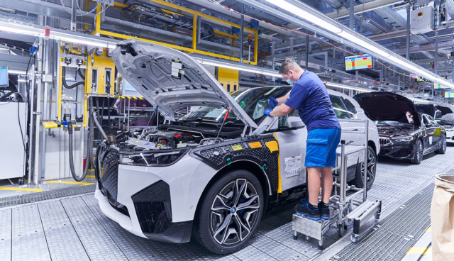 BMW-iX-Produktion