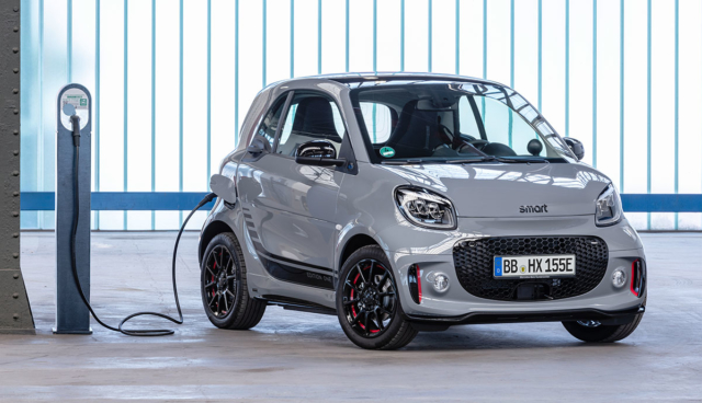 Smart-ForTwo-EQ-laedt