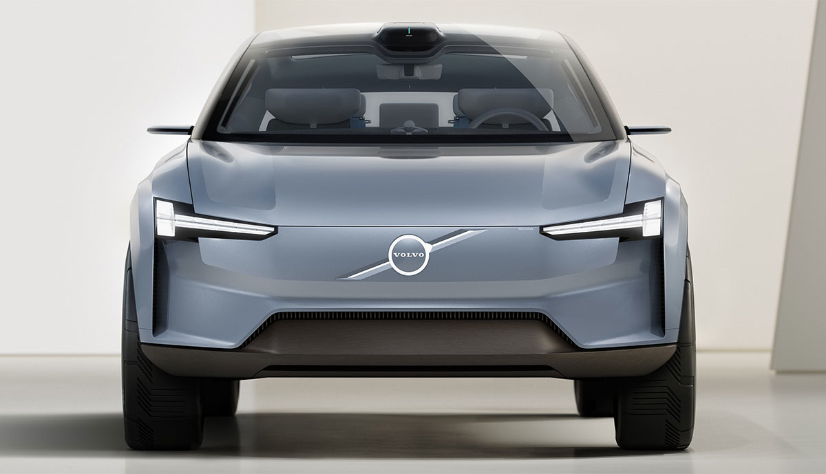 Volvo-Concept-Recharge-2021-8