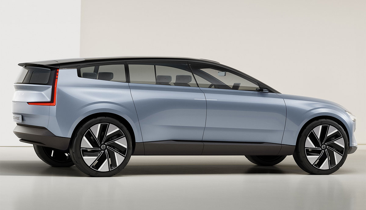 Volvo-Concept-Recharge-2021-9