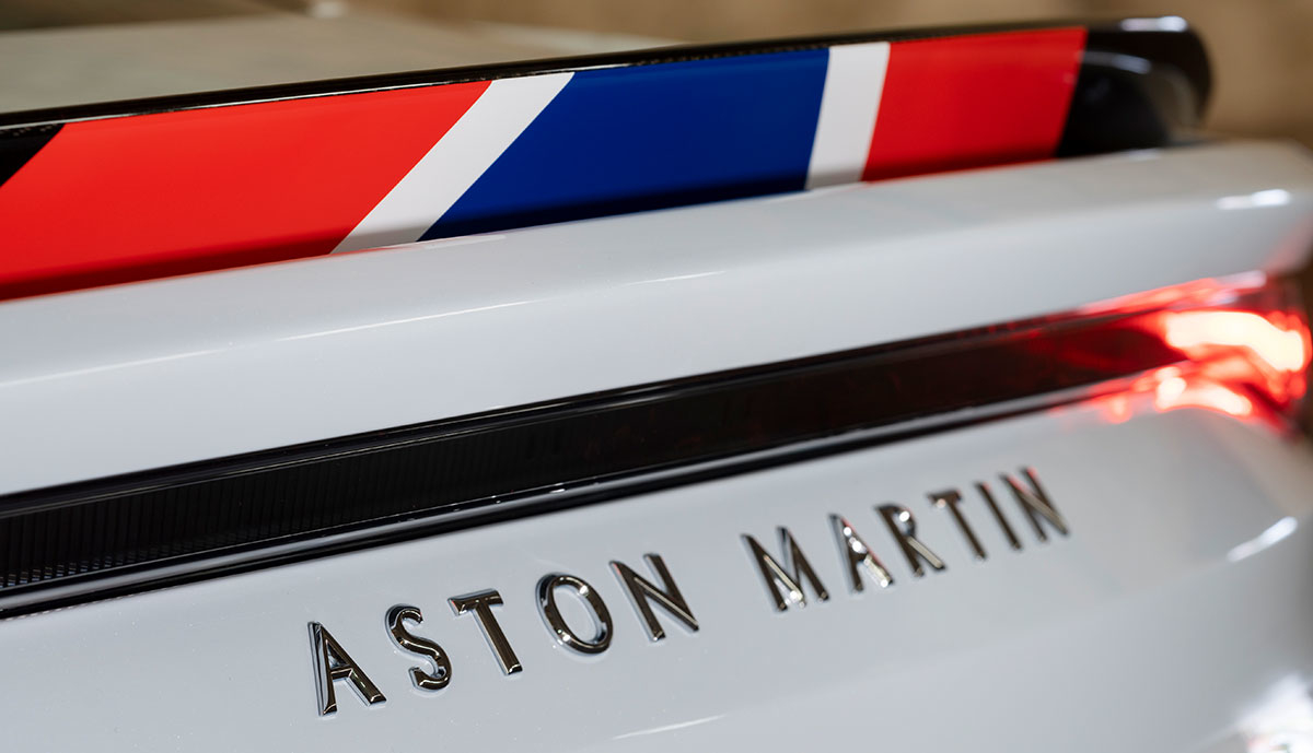 Aston_Martin_DBS_Concorde
