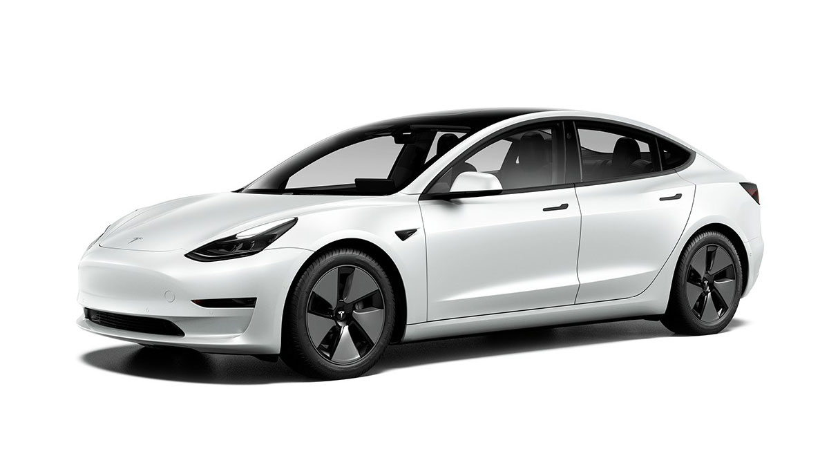Tesla Model 3 Abholung: Warum ich mit einem Model Y nach Hause fuhr? 