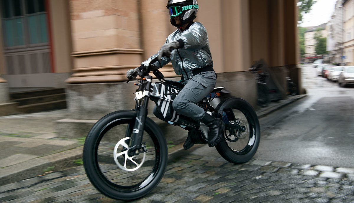 BMW Motorrad Vision AMBY-2021-2-2