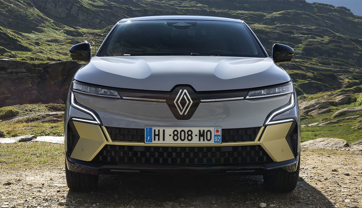 Renault-Mégane-E-TECH-Electric-2021-1