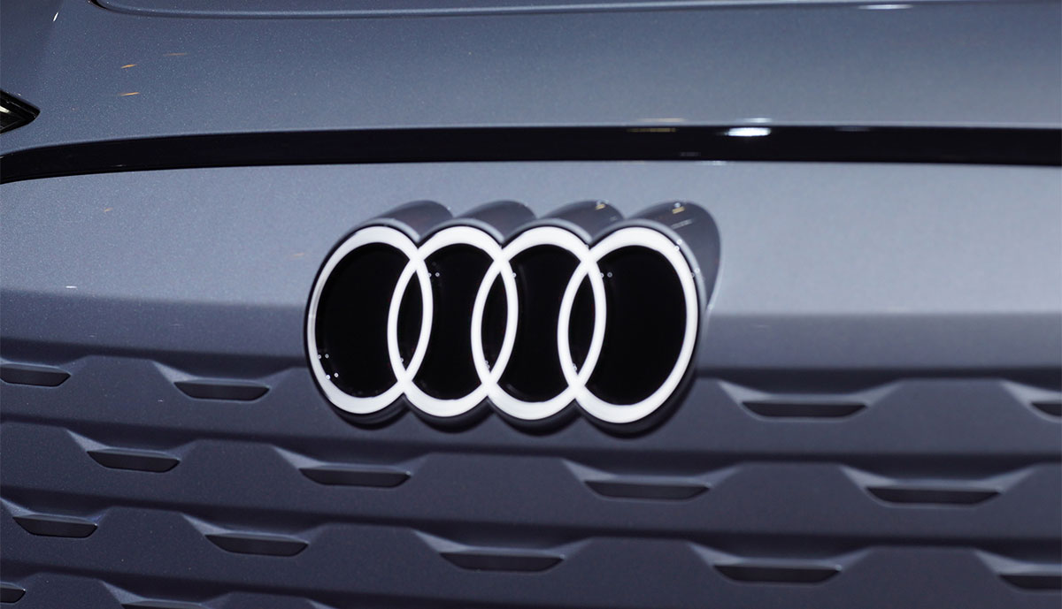 Audi-A6-e-tron-concept-Front-2