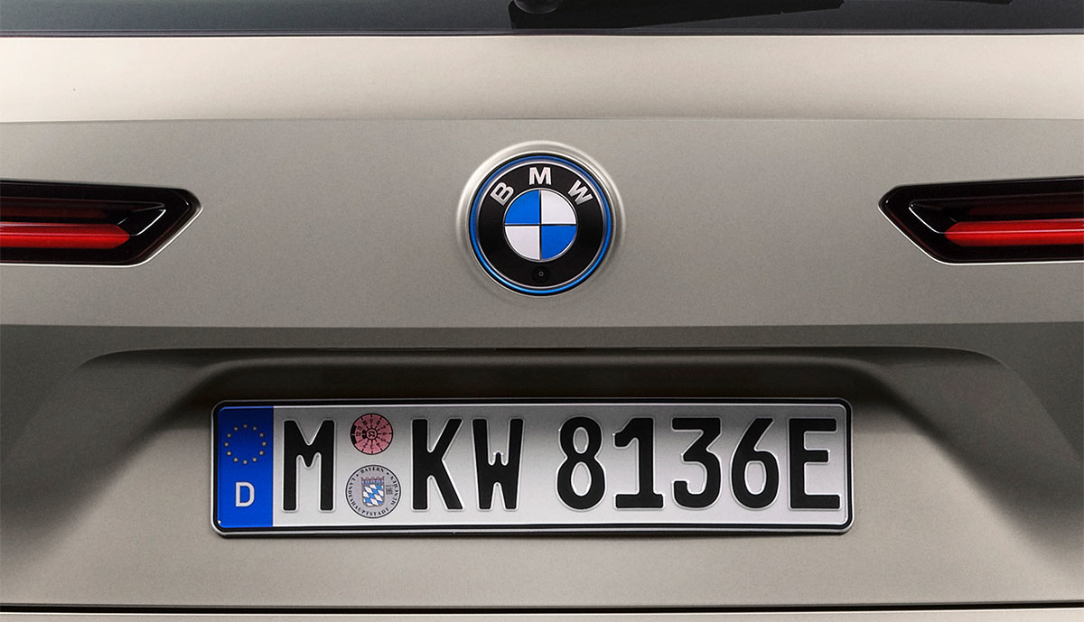 BMW-iX-Heck