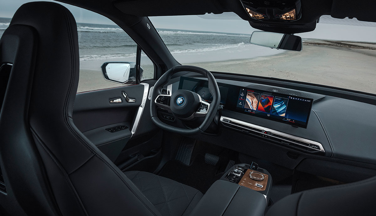 BMW-iX-M60-2021-5