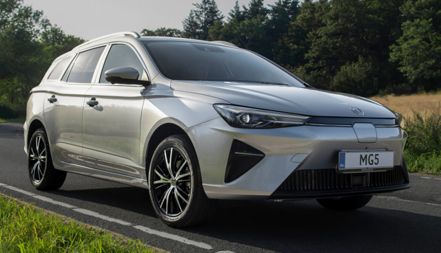 MG5 Electric-4