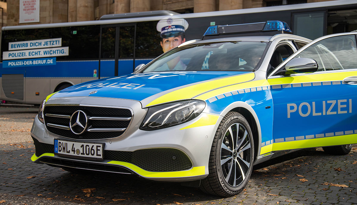 Mercedes-Polizeitwagen