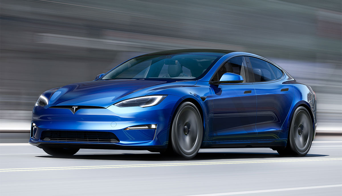 Tesla-Model-S-blau-2021