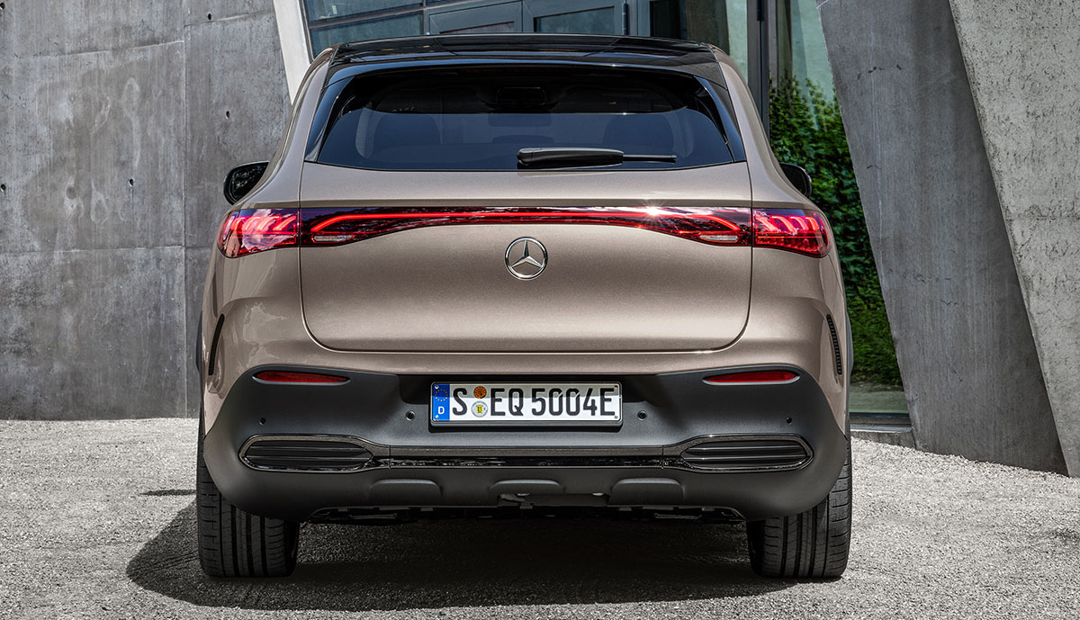 Mercedes-EQE-SUV-2022-3