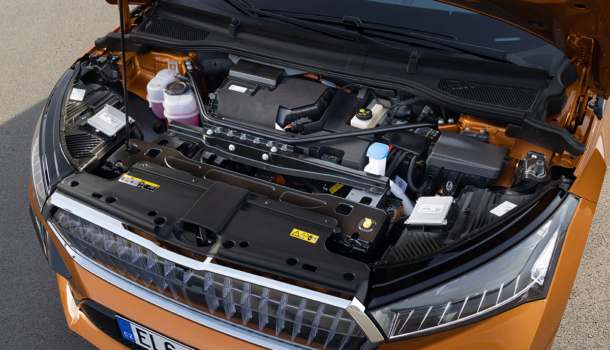 Auto-Elektronik defekt: Reparatur statt teurem Teile-Tausch spart Geld