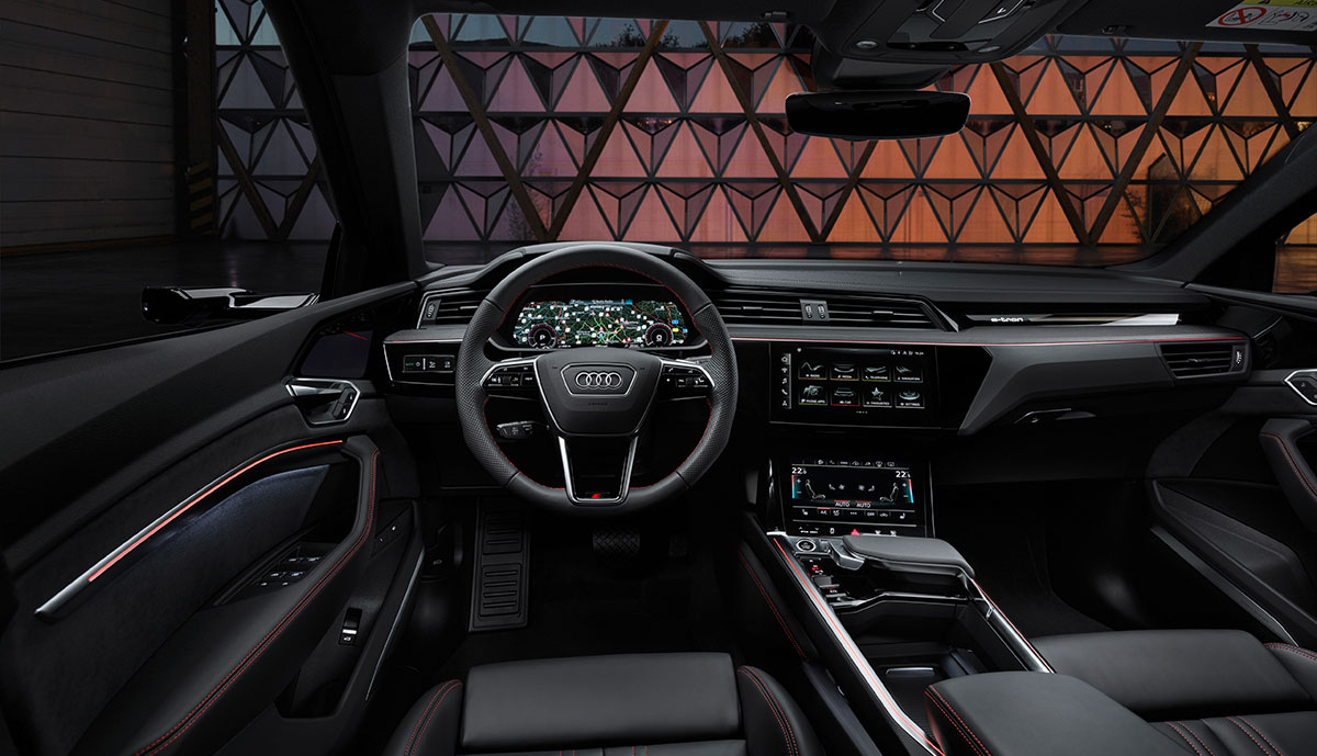 Audi-Q8-e-tron-2022-7